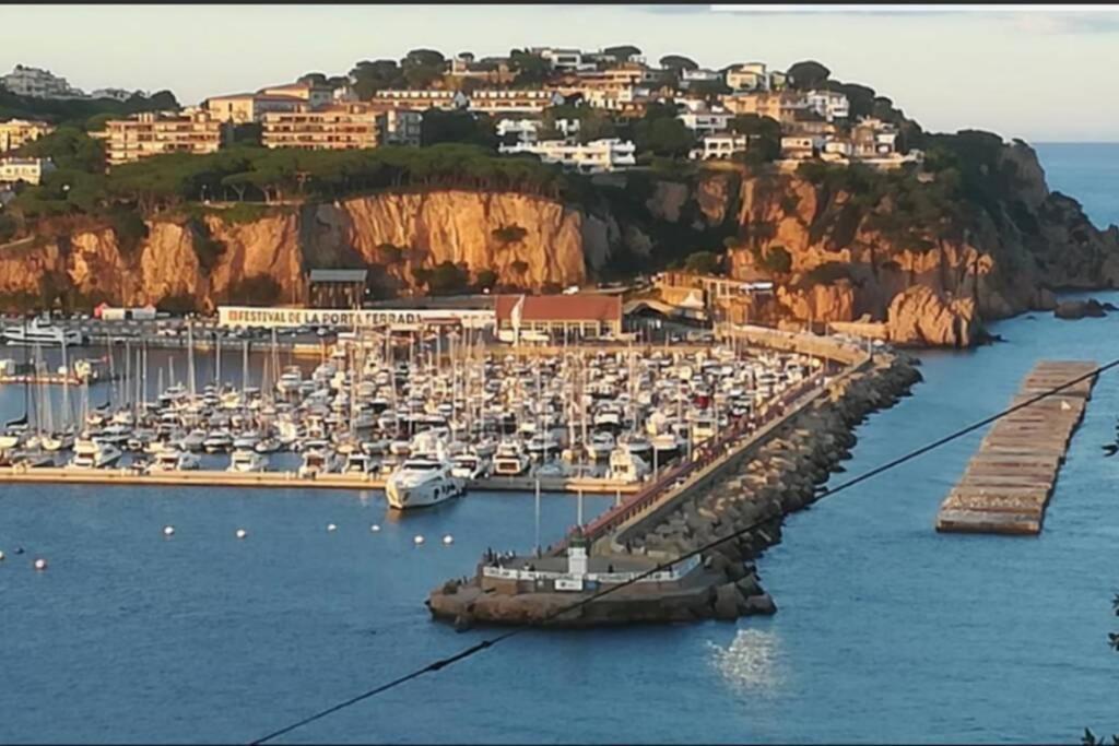 Nuevo Apartamento Moderno Elisa - A 80 Metros De La Playa Para 5 Personas Sant Feliu de Guíxols Eksteriør bilde