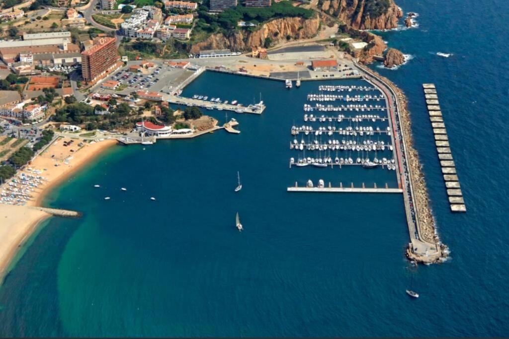 Nuevo Apartamento Moderno Elisa - A 80 Metros De La Playa Para 5 Personas Sant Feliu de Guíxols Eksteriør bilde