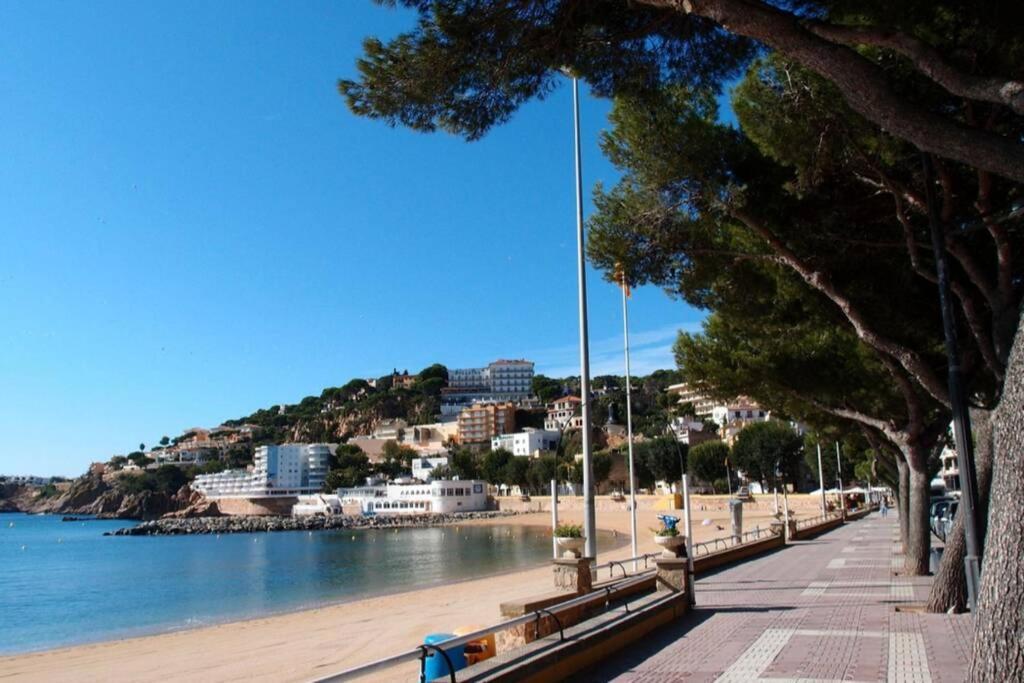 Nuevo Apartamento Moderno Elisa - A 80 Metros De La Playa Para 5 Personas Sant Feliu de Guíxols Eksteriør bilde